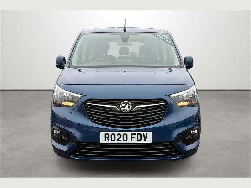 Used Vauxhall Combo S 99 HP (72 kW) 2020 Blue MPV