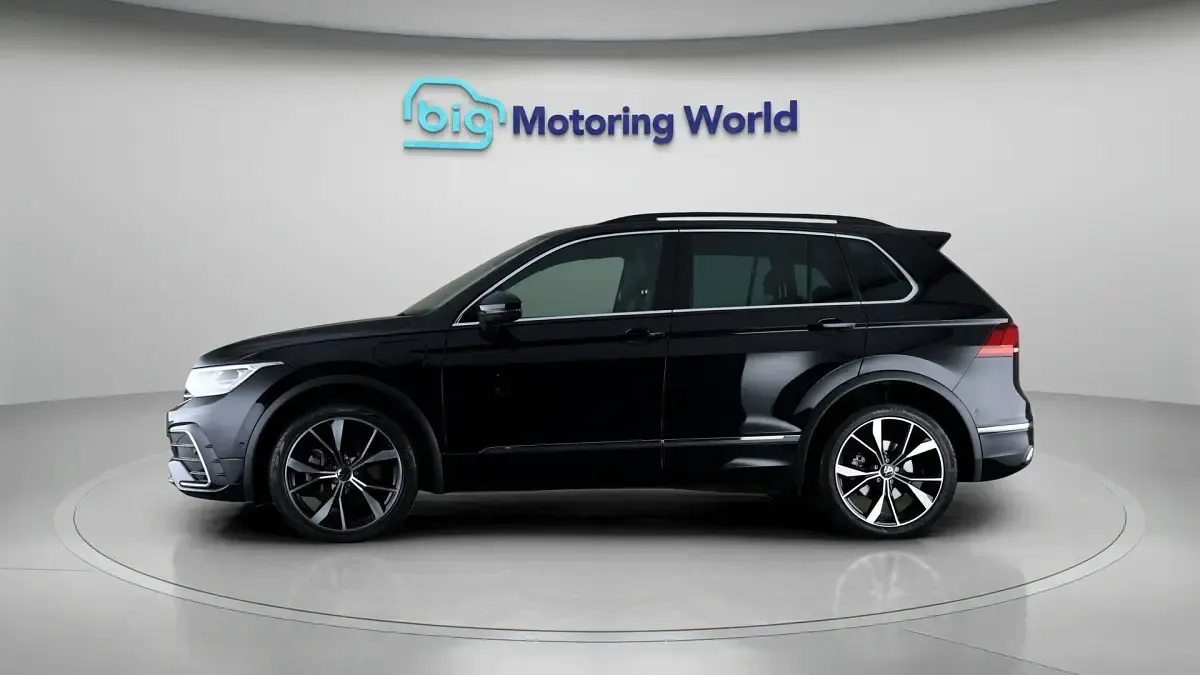 Used VW Tiguan R-line 242 HP (177 kW) 2023 SUV