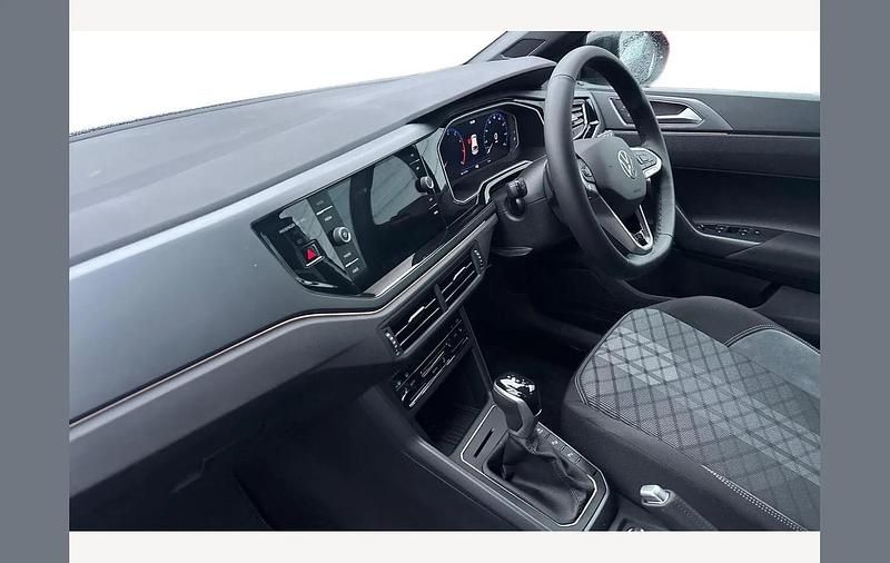 New VW Taigo Black Edition 115 HP (84 kW) 2026 Silver SUV