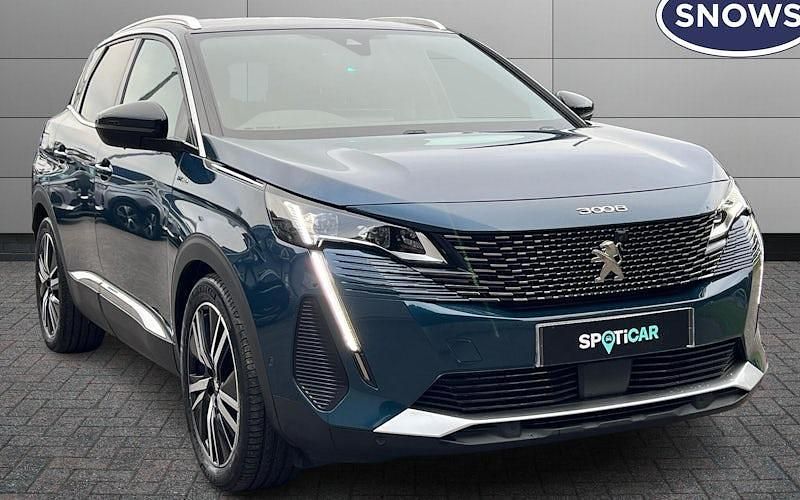 Used 2022 Peugeot 3008 Premium Estate | £21,121 (Fair price) - Image 1/4