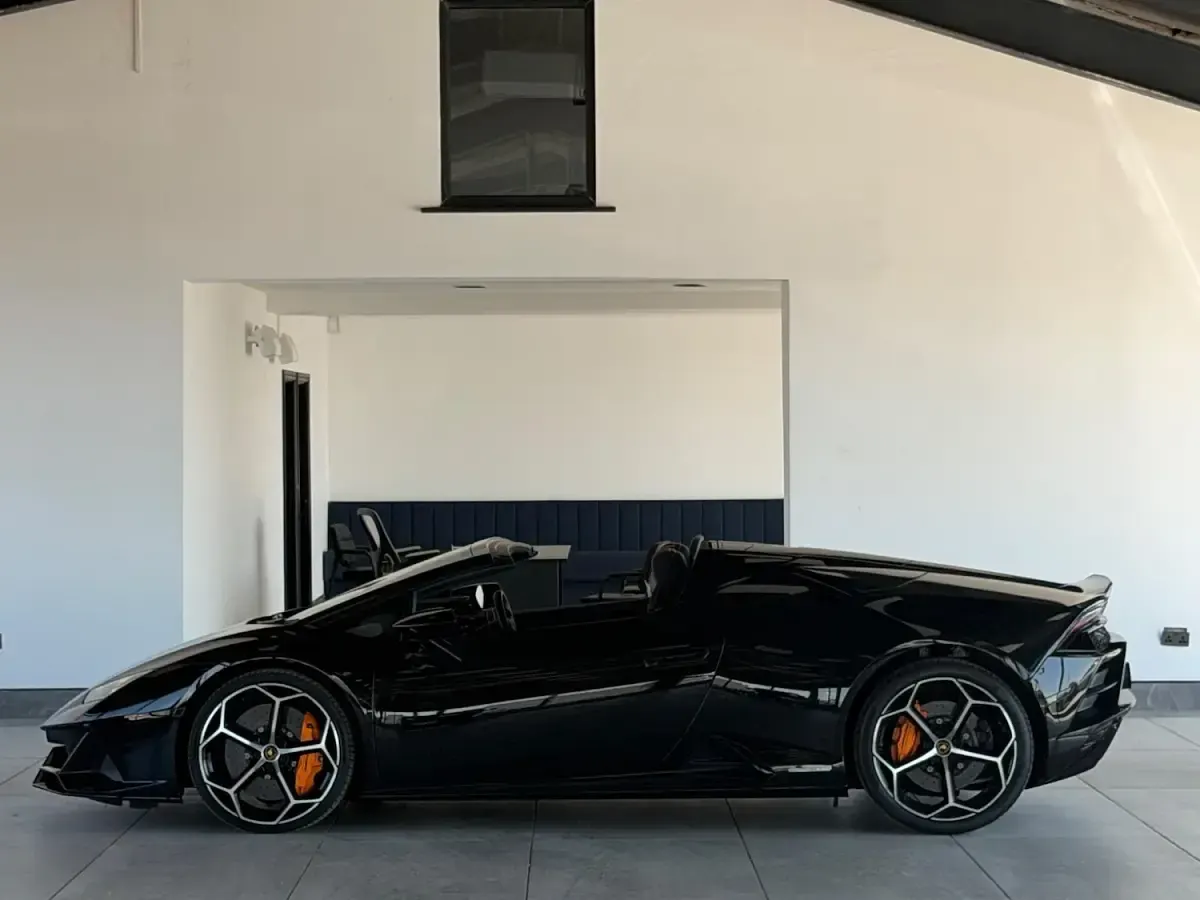 Used Lamborghini Huracán 2024 Black Cabriolet