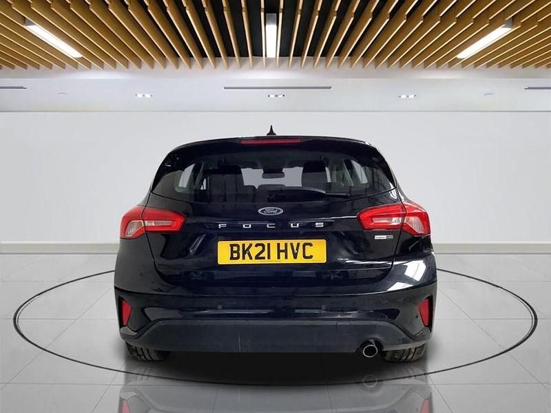 Used Ford Focus Zetec 125 HP (91 kW) 2020 Black Hatchback