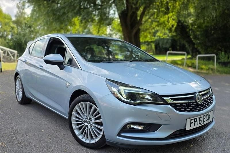Used 2016 Vauxhall Astra Elite Hatchback | £5,499 (Fair price) - Image 1/1
