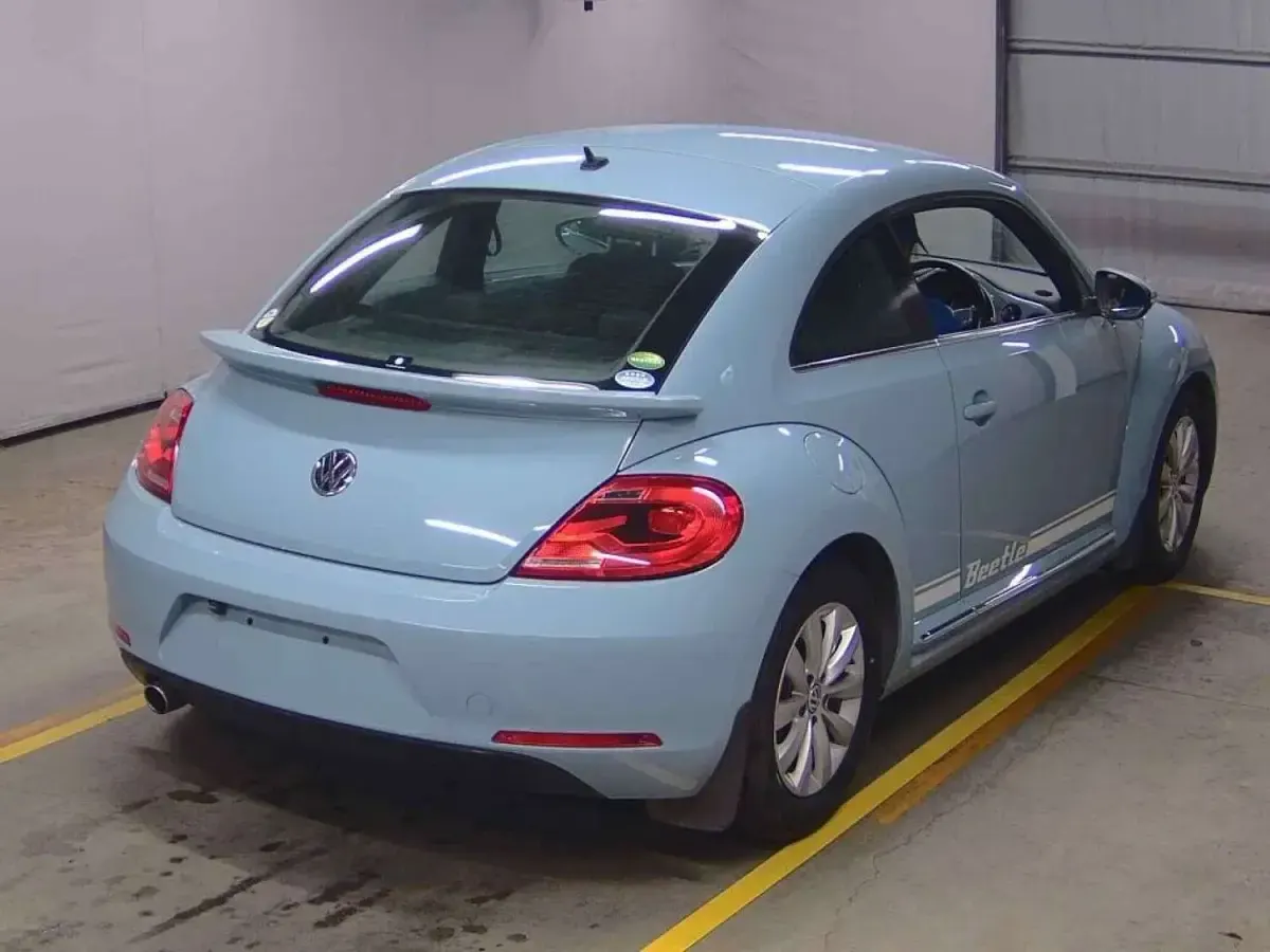 Used VW Beetle Design 2013 Blue Hatchback