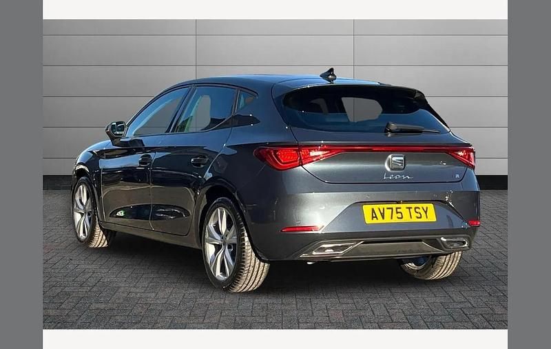 Used Seat Leon FR 147 HP (108 kW) 2026 Grey Hatchback