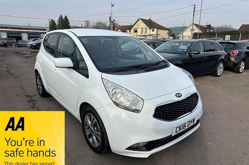 White Used 2016 Kia Venga 3 Hatchback | £6,495 (Fair price) - Image 1/1