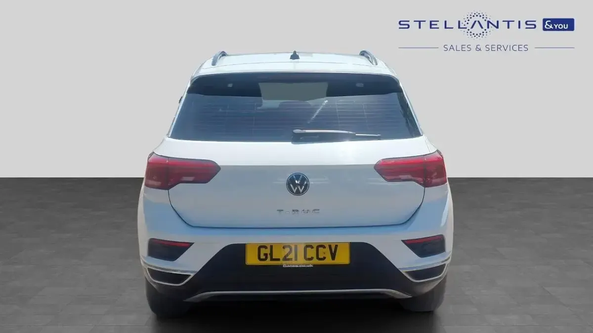 Used VW T-Roc SE 148 HP (108 kW) 2021 White SUV