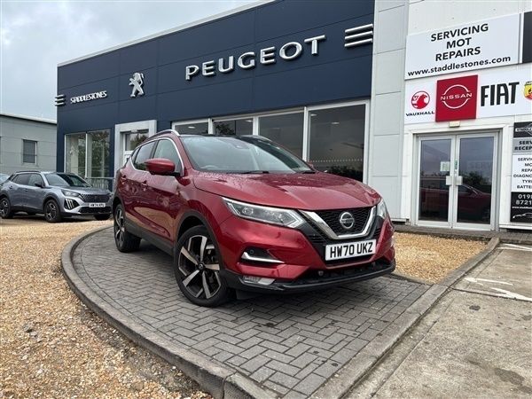 Red Used 2021 Nissan Qashqai N-Motion SUV | £16,995 (Fair price) - Image 1/1