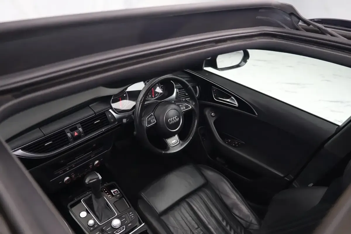 Used Audi A6 Black Edition 313 HP (230 kW) 2013 Black Estate