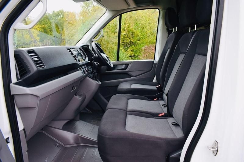 Used VW Crafter Trendline 140 HP (102 kW) 2023 White Van