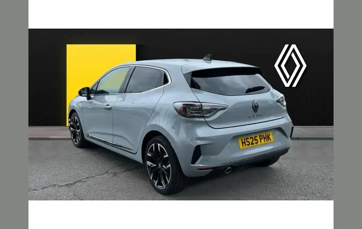 Used Renault Clio Techno 90 HP (66 kW) 2025 Grey Hatchback