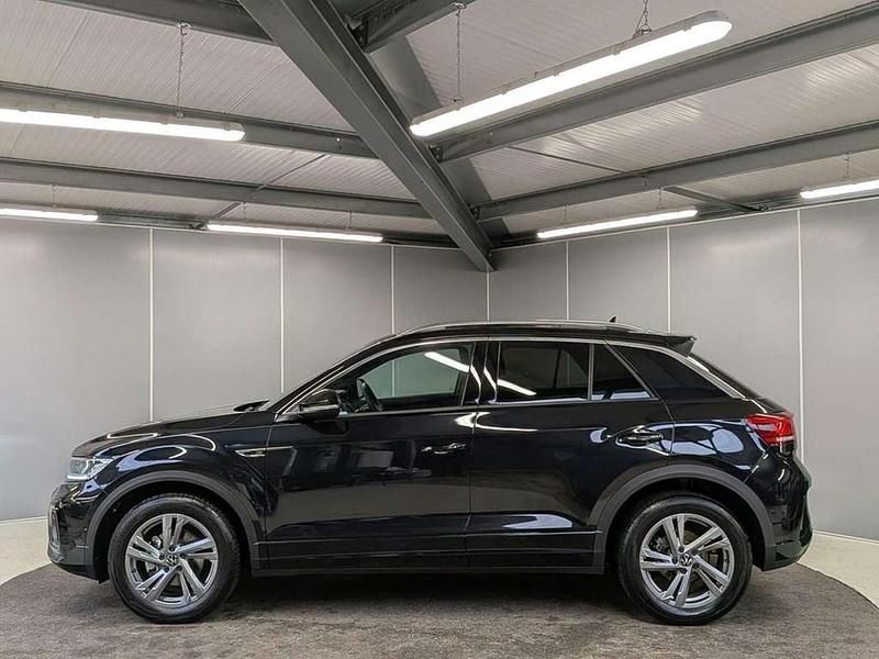 Used VW T-Roc R-line 147 HP (108 kW) 2025 Black SUV