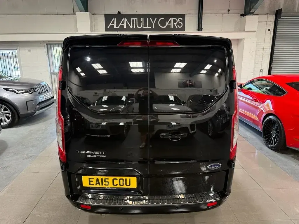 Used Ford Transit Custom Limited 123 HP (90 kW) 2015 Black Van
