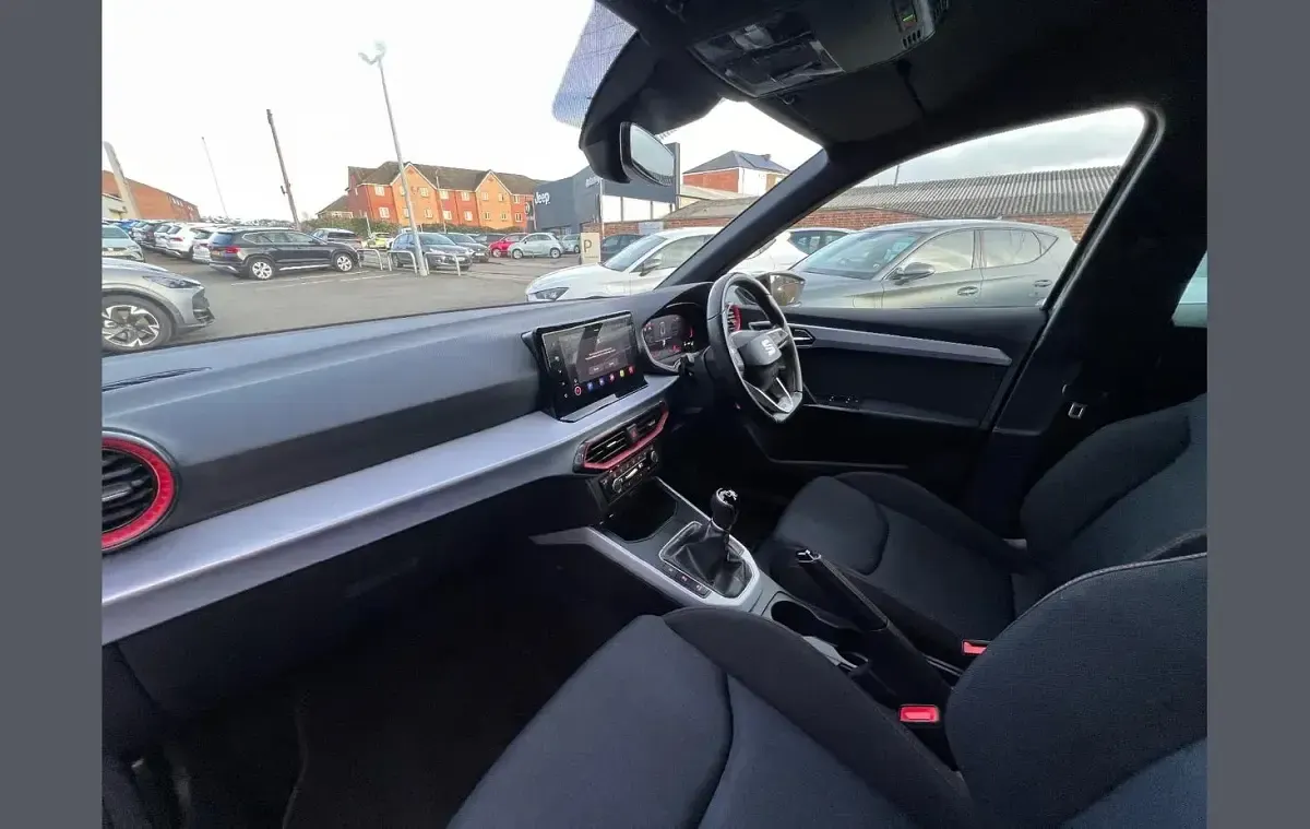 Used Seat Arona FR 108 HP (79 kW) 2023 Grey SUV