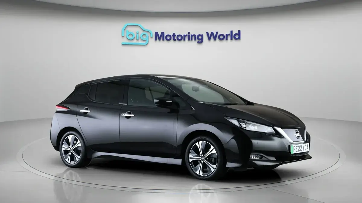 Used Nissan Leaf Tekna 110 kW (150 HP) 2022 Hatchback