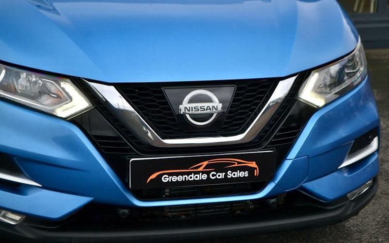 Used Nissan Qashqai N-Connecta 131 HP (96 kW) 2016 Blue SUV