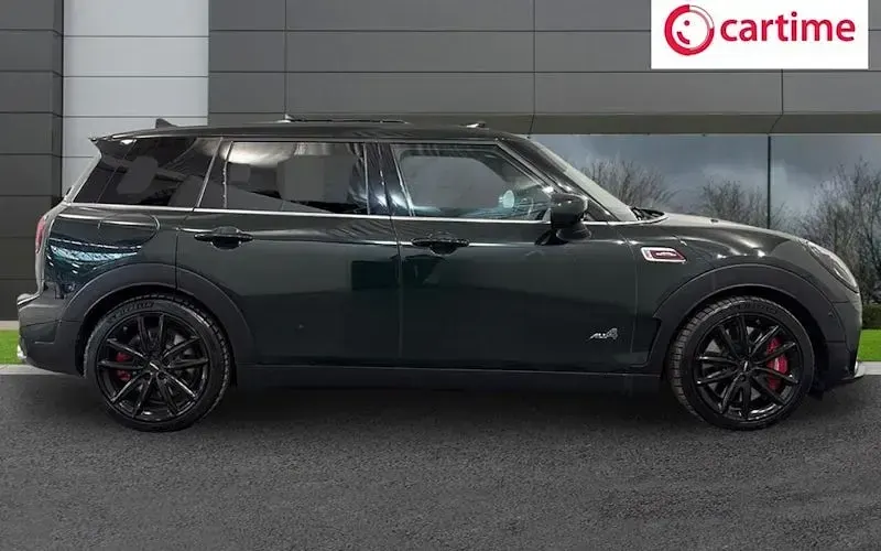 Used Mini John Cooper Works Clubman Sport 306 HP (225 kW) 2021 Green Estate