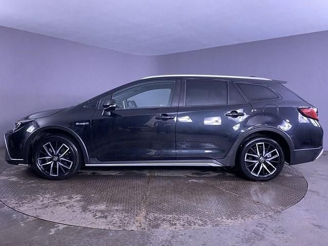 Usado Toyota Corolla 122 HP (89 kW) 2021 Preto Carrinha