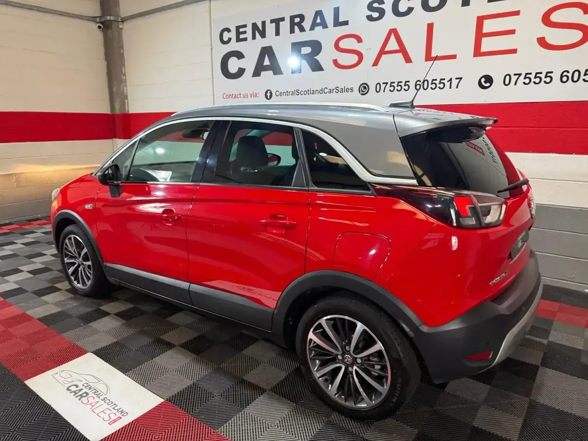 Used Vauxhall Crossland X Elite 81 HP (59 kW) 2018 Red SUV