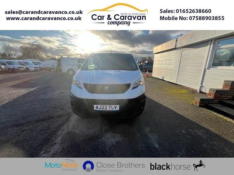 Second-hand Peugeot Expert Premium 2022 Alb Van