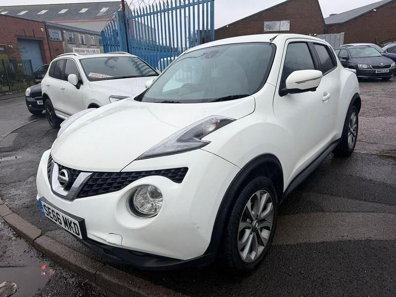 Used Nissan Juke Tekna 2017 White SUV