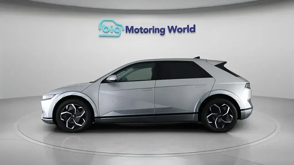 Used Hyundai Ioniq Ultimate 125 kW (170 HP) 2023 Hatchback