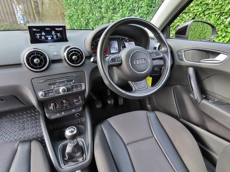 Used Audi A1 Sport 125 HP (91 kW) 2017 Black Hatchback