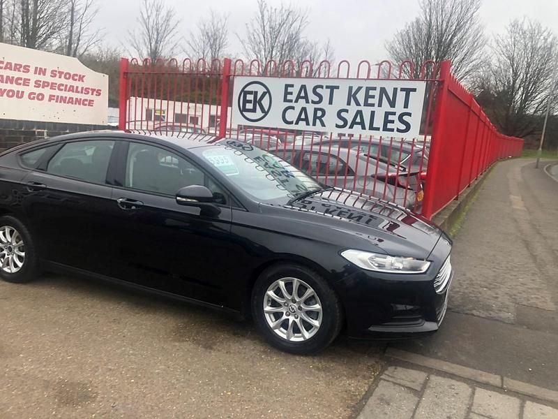 Used Ford Mondeo Style 2022 Black Hatchback