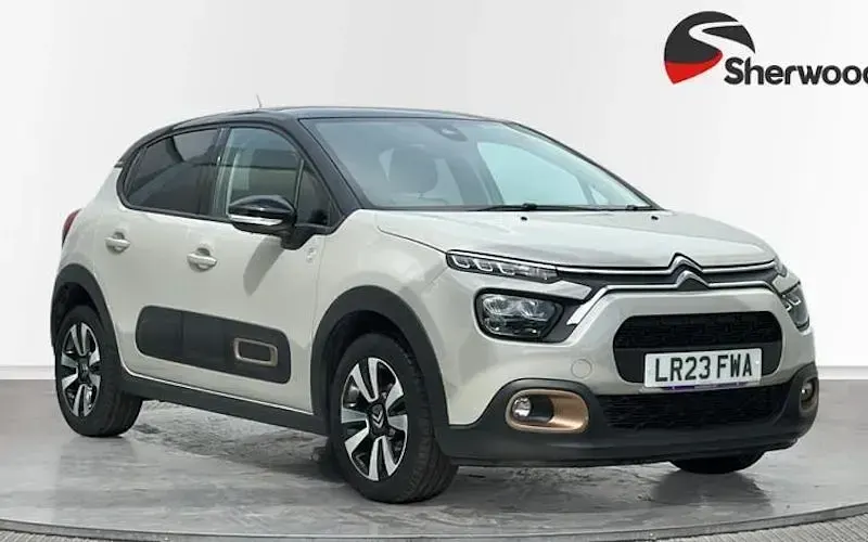Used Citroën C3 PureTech 110 HP (80 kW) 2023 Hatchback