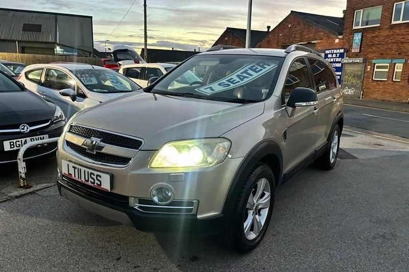 Brown Used 2011 Chevrolet Captiva LTZ SUV | £3,495 - Image 1/1
