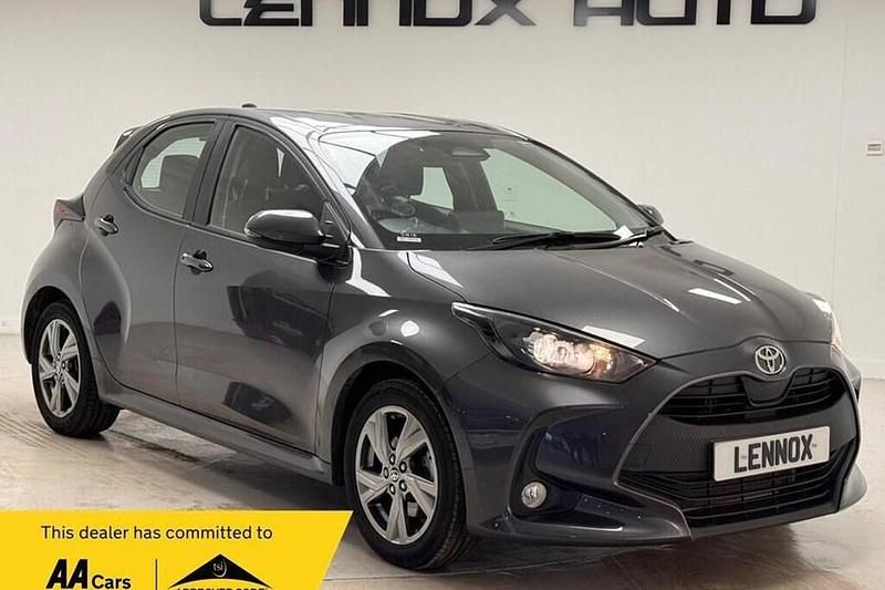 Used Toyota Yaris Hybrid 2024