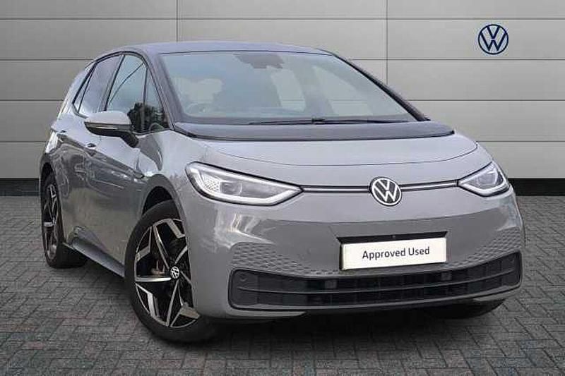 Grey Used 2023 VW ID.3 Pro Hatchback | £21,890 (Expensive) - Image 1/4