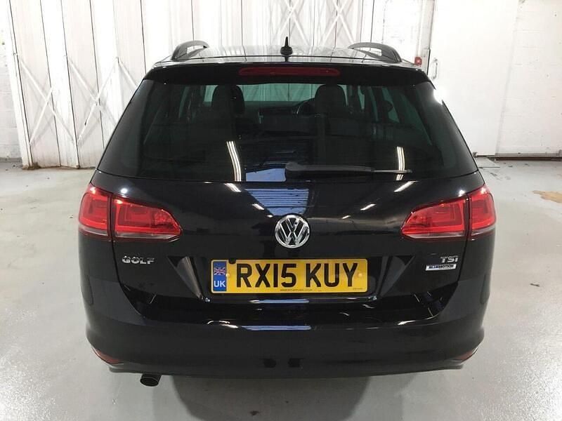 Begagnad VW Golf VII S 2015 Svart Kombi