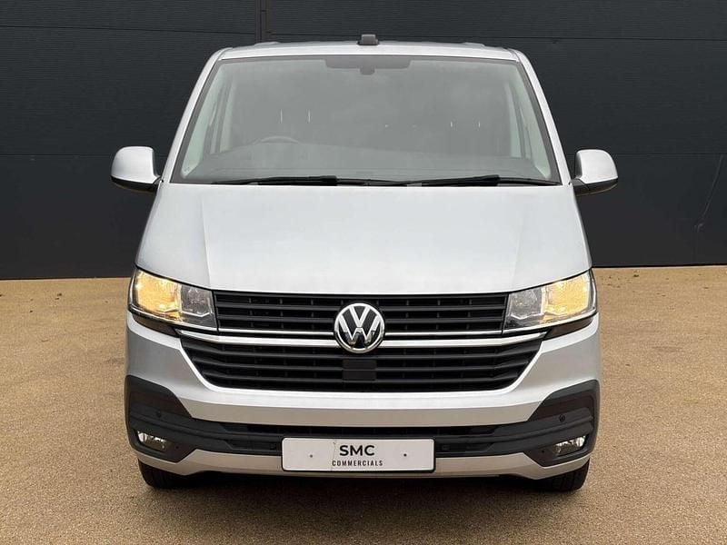 Usado VW Transporter Highline 2023 Prateado Van