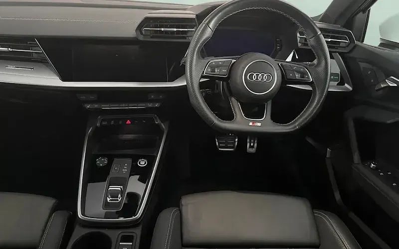 Used Audi A3 Sportback S-Line 150 HP (110 kW) 2024 Hatchback