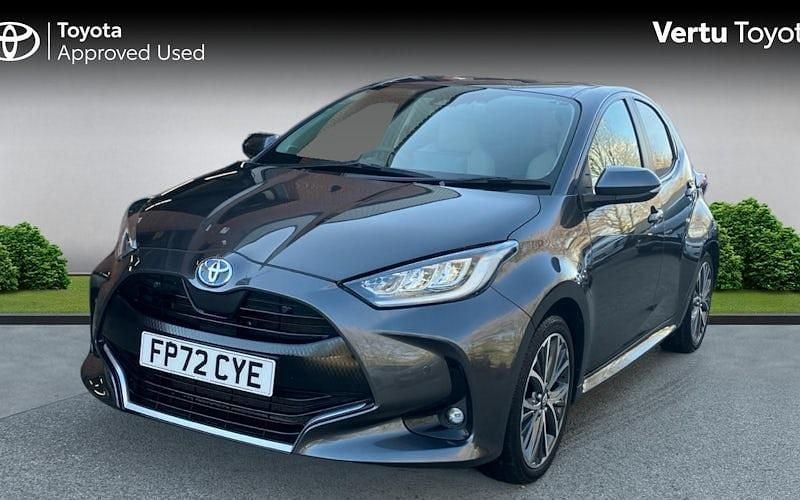 Used Toyota Yaris Hybrid 116 HP (85 kW) 2025 Hatchback