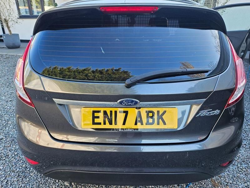 Used Ford Fiesta 2017 Grey Van