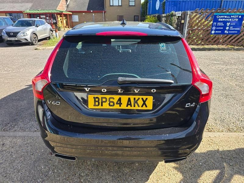 Used Volvo V60 Business Edition 181 HP (133 kW) 2015 Black Estate