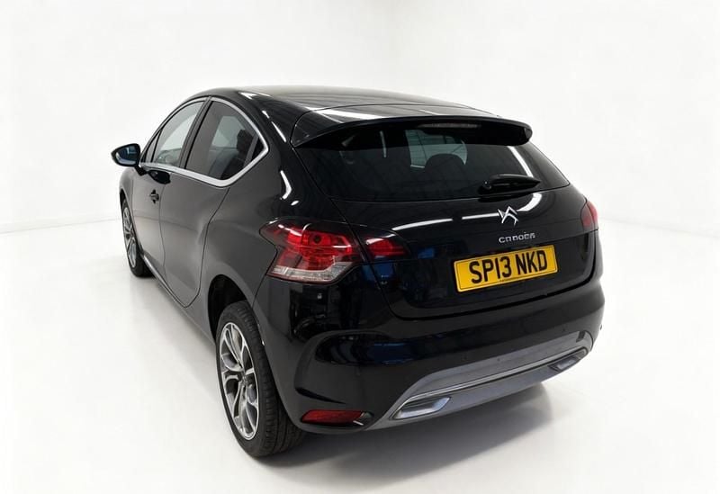 Usado Citroën DS4 2013 Preto Citadino