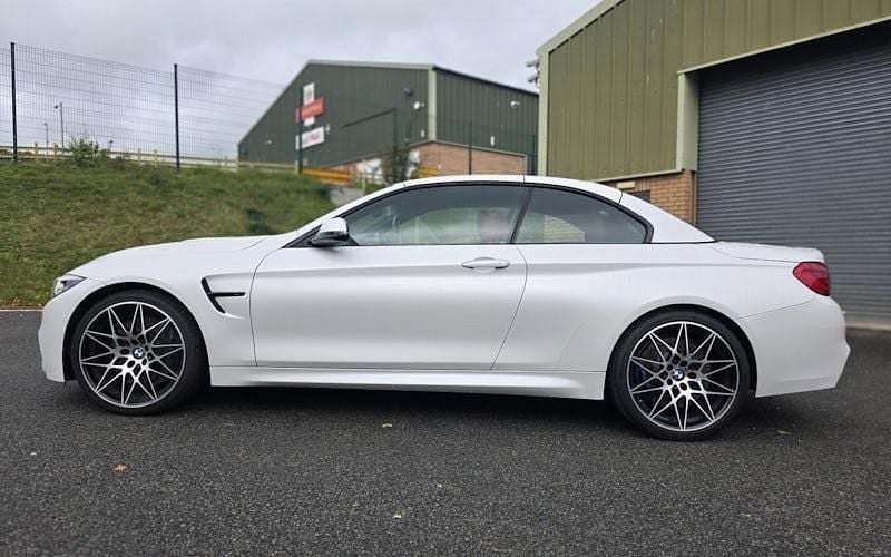 Usado BMW M4 Cabriolet Competition Edition 450 HP (330 kW) 2019 Cabrios