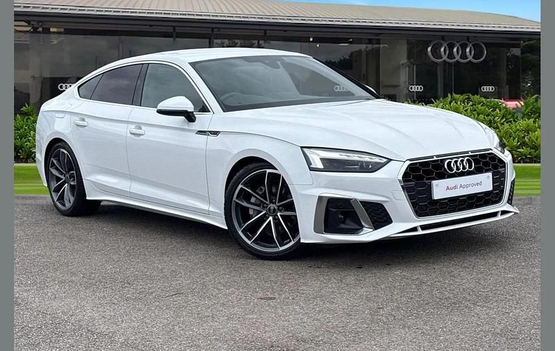 Used Audi A5 Sportback S-Line 200 HP (147 kW) 2023 White Hatchback
