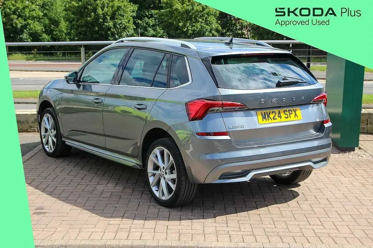 Used Skoda 110 R SE L Executive 81 HP (59 kW) 2024 Graphite grey metallic Estate