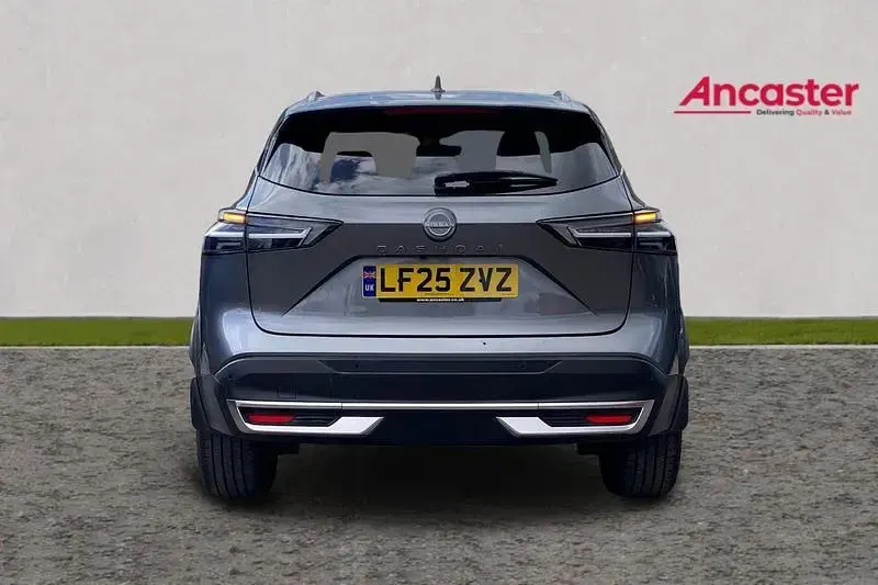 Used Nissan Qashqai N-Connecta 2025 Grey SUV
