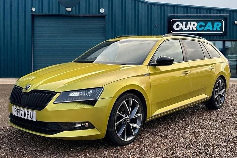 Green Used 2017 Skoda Superb SportLine Estate | £16,830 (Fair price) - Image 1/1