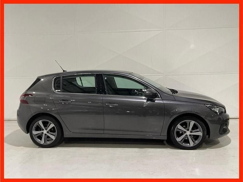 Used Peugeot 308 Allure 130 HP (95 kW) 2019 Grey Hatchback