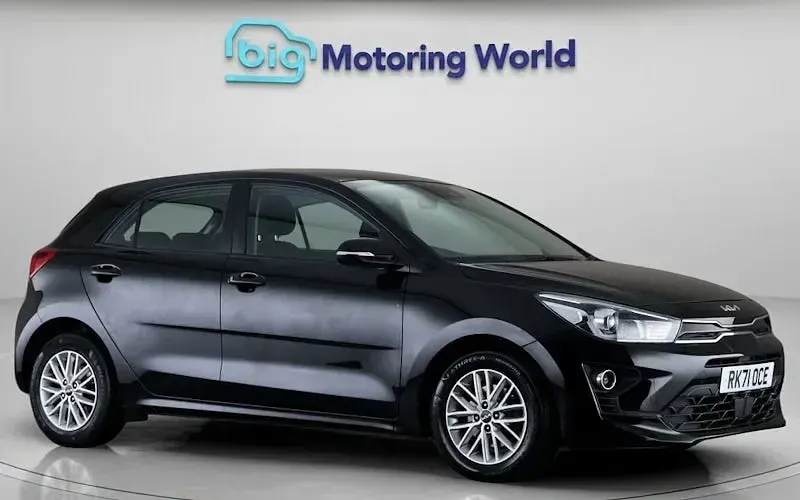 Used Kia Rio 101 HP (74 kW) 2021 Hatchback
