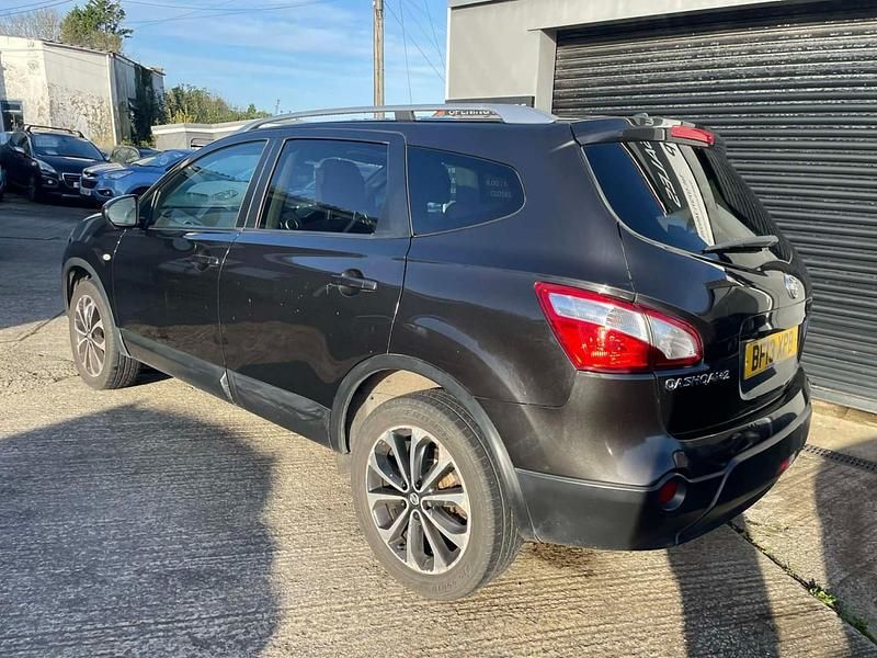 Used Nissan Qashqai +2 N-TEC 117 HP (86 kW) 2013 Black SUV
