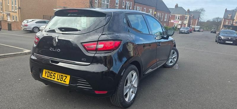 Usado Renault Clio IV Dynamique 2015 Preto Citadino