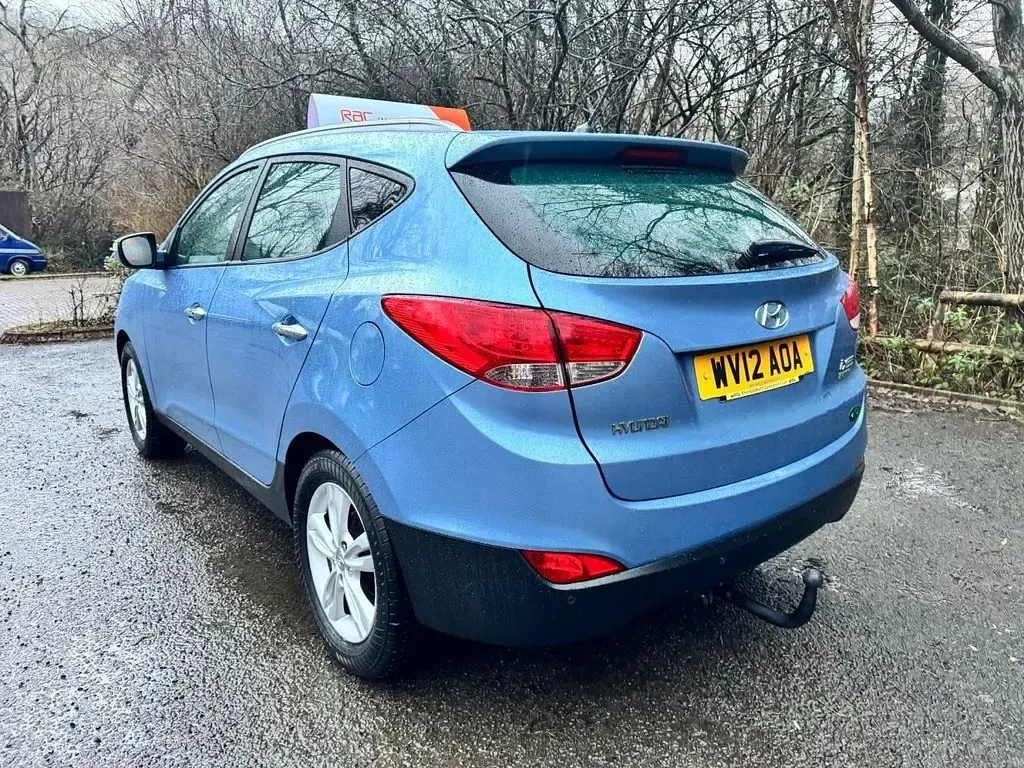 Used Hyundai ix35 Premium 115 HP (84 kW) 2012 Blue SUV