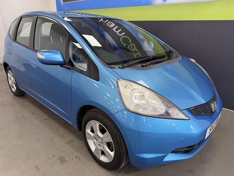 Używany Honda Jazz ES 99 KM (72 kW) 2011 Niebieski Hatchback